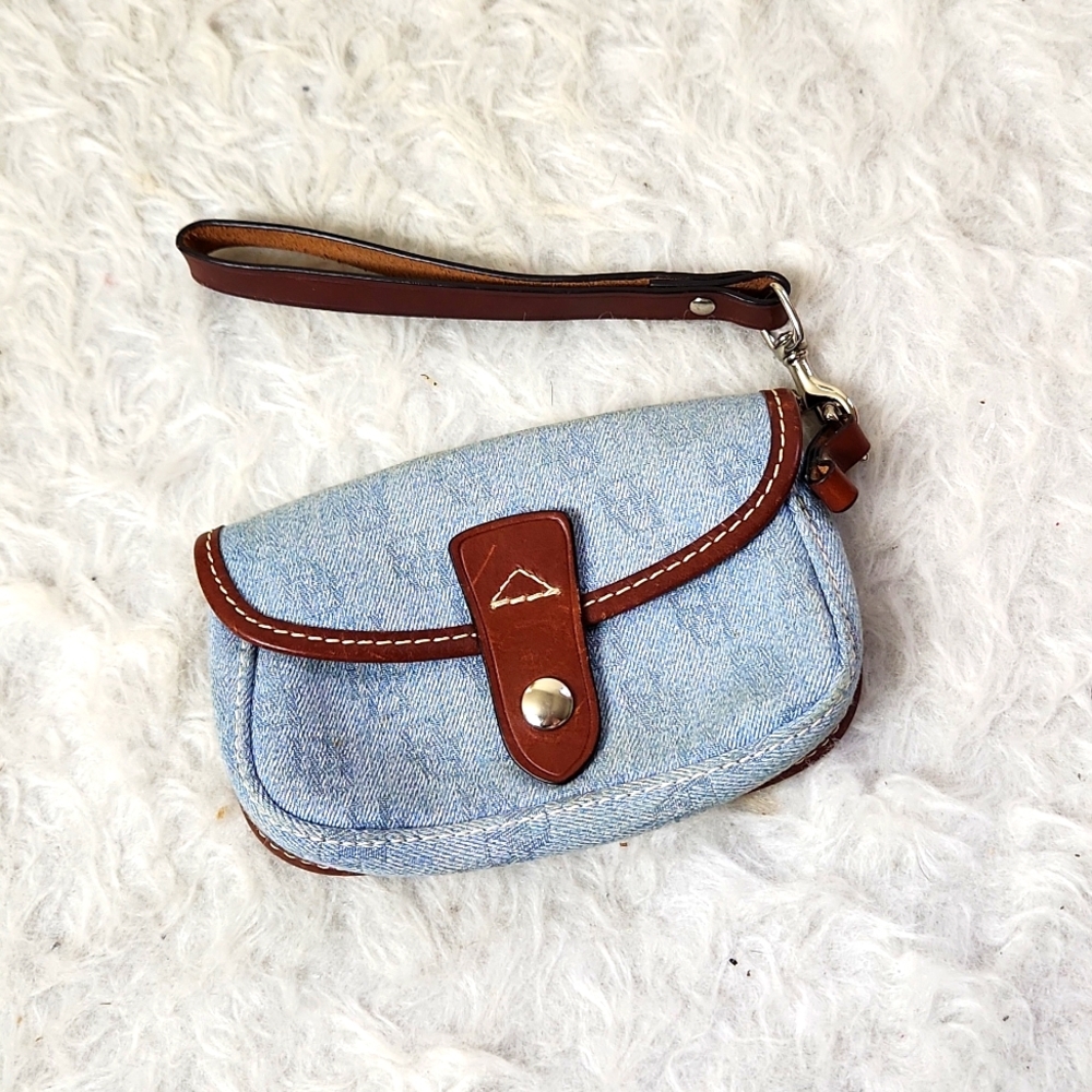 Dooney & Bourke vintage denim Wristlet wallet clutch Y2K